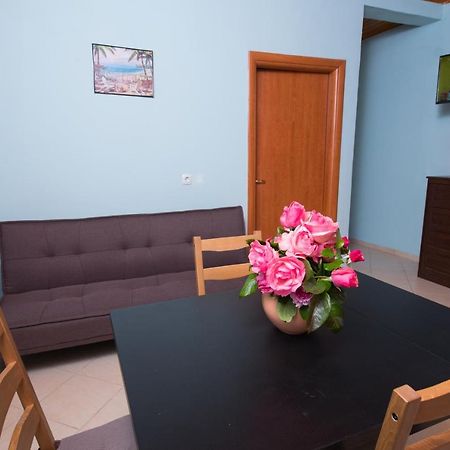 Basil & Guest House Lazarata Ngoại thất bức ảnh