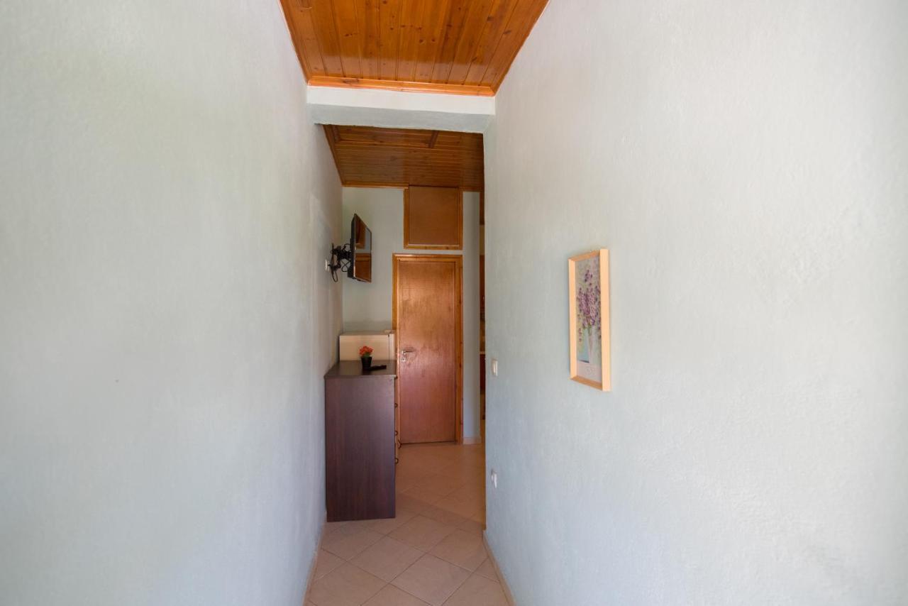 Basil & Guest House Lazarata Ngoại thất bức ảnh