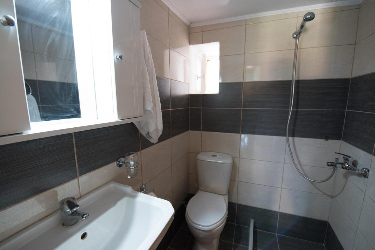 Basil & Guest House Lazarata Ngoại thất bức ảnh