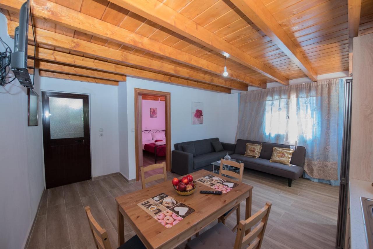 Basil & Guest House Lazarata Ngoại thất bức ảnh