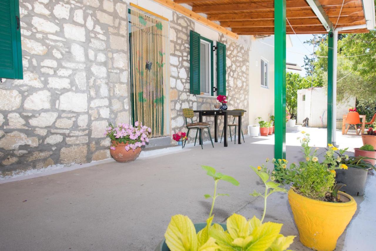 Basil & Guest House Lazarata Ngoại thất bức ảnh