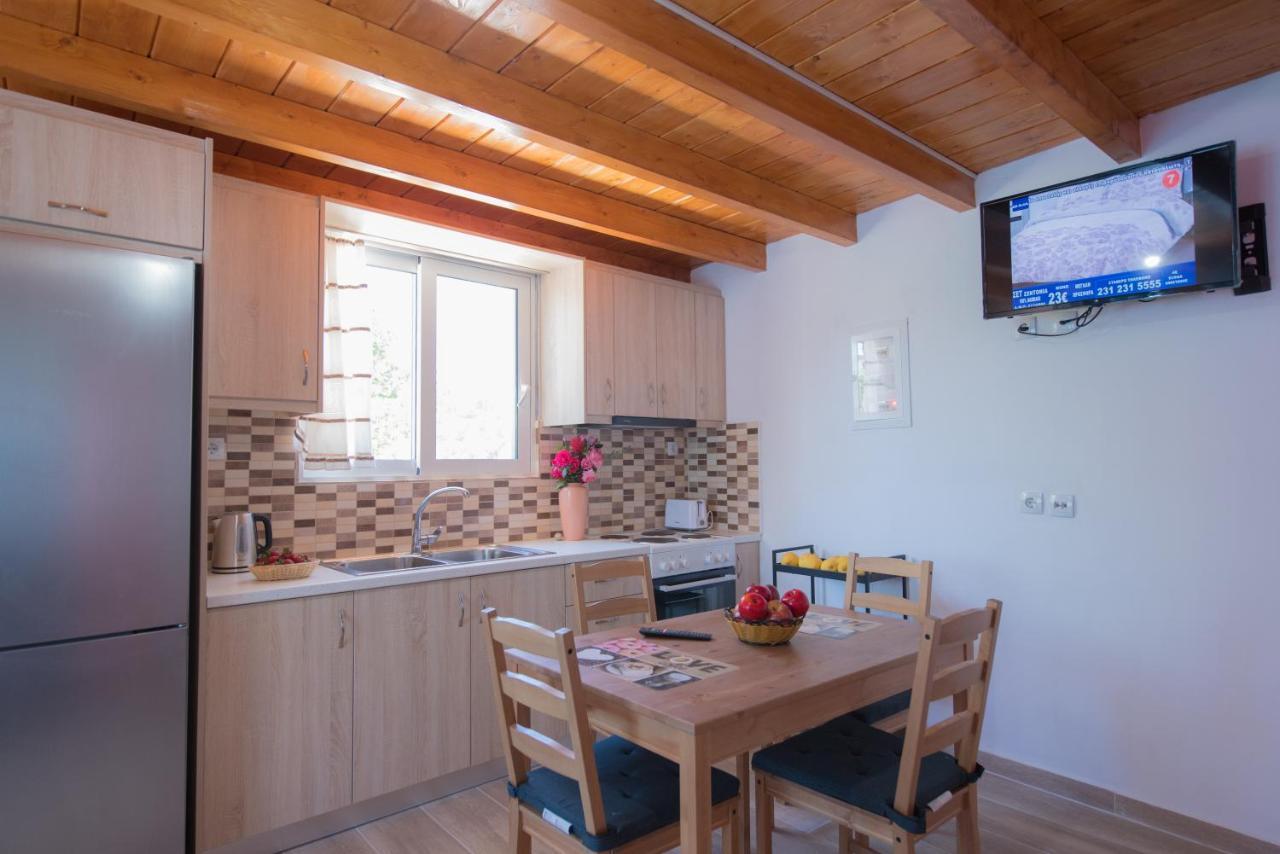 Basil & Guest House Lazarata Ngoại thất bức ảnh